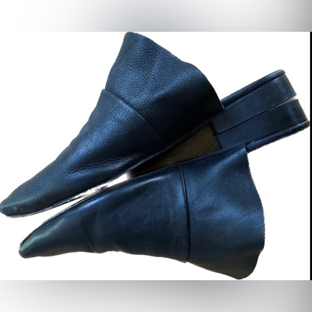 Free People Sienna Black Leather Ruffle Mule Slide Size 6